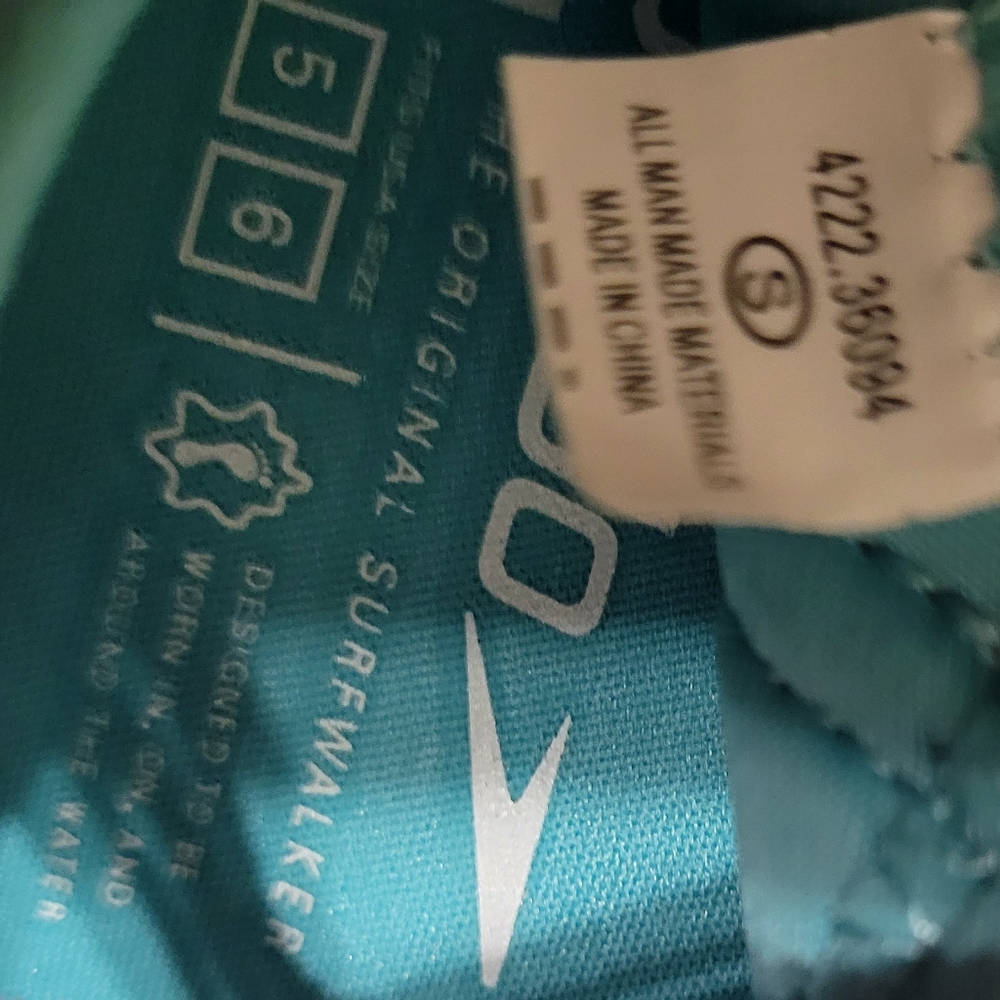 Speedo Mary Jane Kids Aqua Shoes - Blue and Pink SZ S - Picture 10 of 12